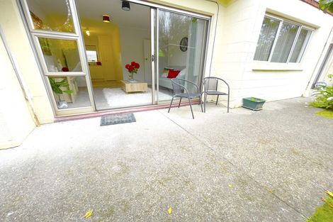 Photo of property in 4/773 Beach Road, Browns Bay, Auckland, 0630