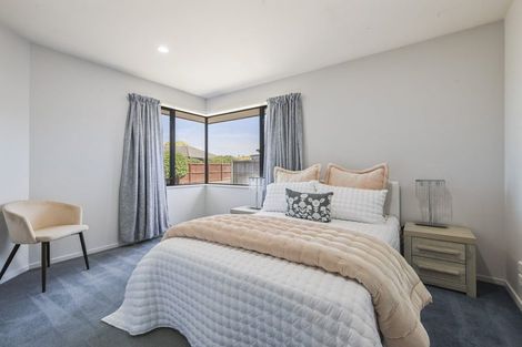 Photo of property in 8 Gainsborough Court, Rolleston, 7614