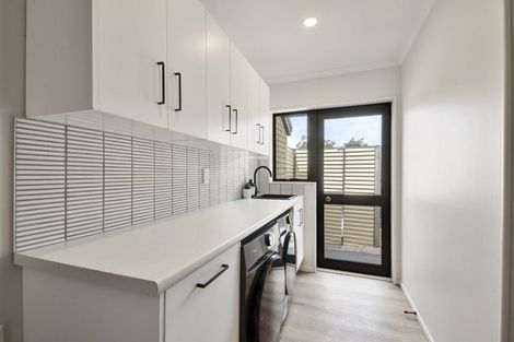 Photo of property in 31 Woodglen Drive, Woodend, 7610