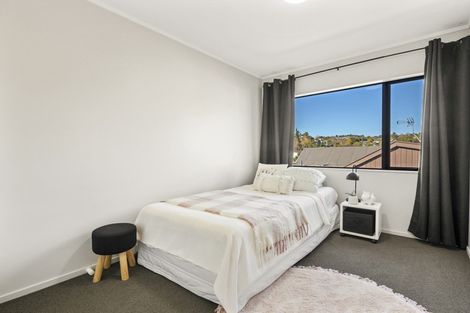 Photo of property in 5b James Cook Drive, Welcome Bay, Tauranga, 3112