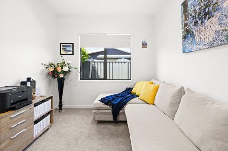 Photo of property in 18 Brookvale Mews, Havelock North, 4130
