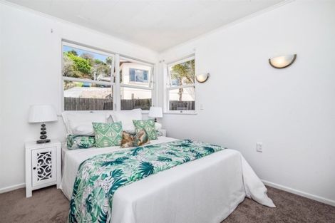 Photo of property in 2/126 Stredwick Drive, Torbay, Auckland, 0630