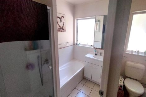 Photo of property in 9/53 Mays Road, Onehunga, Auckland, 1061