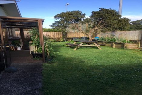 Photo of property in 3 Lilian Street, Te Kamo, Whangarei, 0112