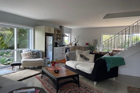 Photo of property in 6a Manukau Road, Raglan, 3225