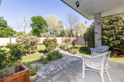 Photo of property in 1030 Grove Road, Mayfair, Hastings, 4122