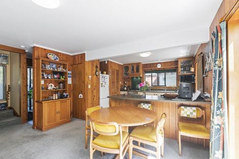 Photo of property in 138 Atawhai Road, Fitzherbert, Palmerston North, 4410