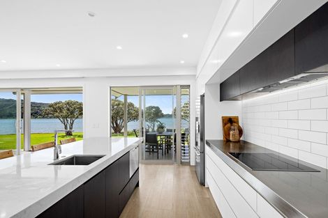 Photo of property in 40 Harbour View Road, Point Wells, Warkworth, 0986