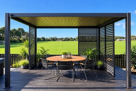 Photo of property in 33a Fitzroy Road, Fitzroy, New Plymouth, 4312