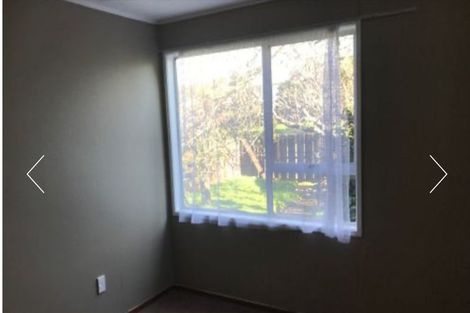 Photo of property in 11 Medina Place, Half Moon Bay, Auckland, 2012