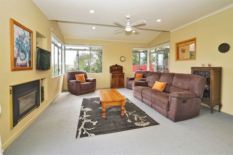 Photo of property in 11 Strata View, Western Heights, Hamilton, 3200