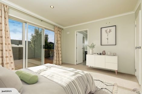 Photo of property in 11 Mural Place, Greenhithe, Auckland, 0632