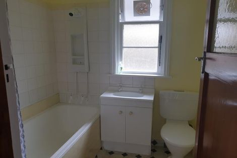 Photo of property in 7 Lewisville Terrace, Thorndon, Wellington, 6011