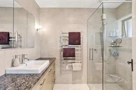 Photo of property in 38 Frank Evans Place, Henderson, Auckland, 0610