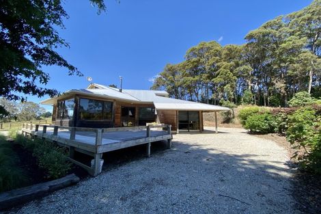 Photo of property in 117 Drummond Road, Lower Moutere, Upper Moutere, 7175