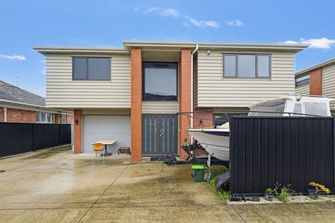 Photo of property in 56a Cambridge Terrace, Papatoetoe, Auckland, 2025
