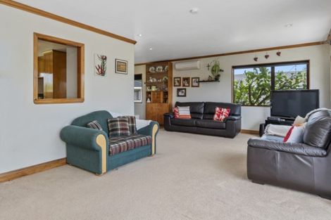 Photo of property in 94 Boucher Avenue, Te Puke, 3119