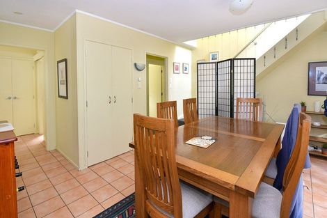 Photo of property in 1/8 Carlisle Road, Browns Bay, Auckland, 0630