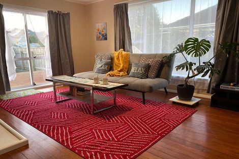 Photo of property in 24 Palmer Crescent, Silverstream, Upper Hutt, 5019