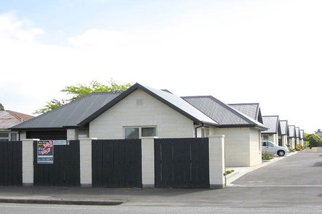 Photo of property in 19 Ivory Street, Rangiora, 7400