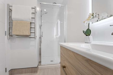 Photo of property in 4/5 Vesty Avenue, Hillcrest, Hamilton, 3216