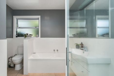 Photo of property in 21 Braithwaite Street, Ilam, Christchurch, 8041