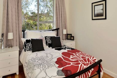 Photo of property in 2/729 Beach Road, Browns Bay, Auckland, 0630