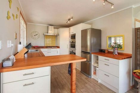 Photo of property in 69 Crossbridge Road, Dairy Flat, 0792