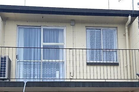Photo of property in 6/4 Wha Street, Frankton, Hamilton, 3204