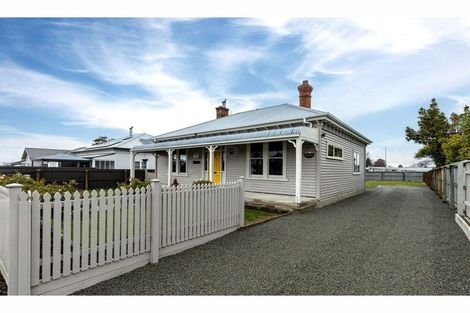 Photo of property in 14 Raymond Street, West End, Timaru, 7910