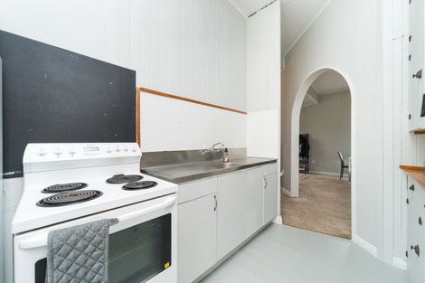 Photo of property in 13 Karaka Street, Tokomaru, Palmerston North, 4474