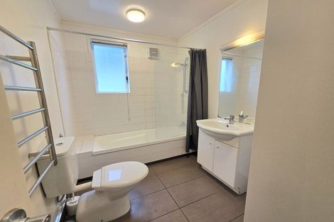Photo of property in 221f The Terrace, Wellington Central, Wellington, 6011