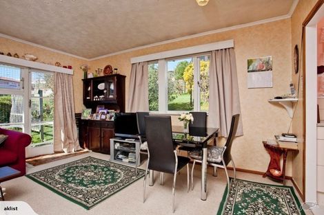 Photo of property in 3 Sunnyfield Crescent, Glenfield, Auckland, 0629