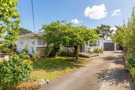 Photo of property in 12 Taverner Street, Carterton, 5713