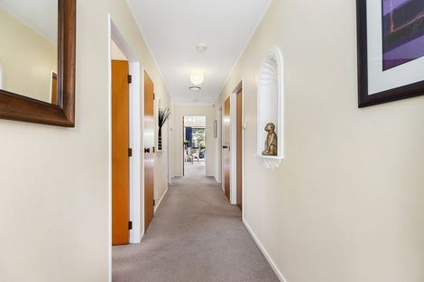 Photo of property in 21a Cecil Road, Tawa, Wellington, 5028