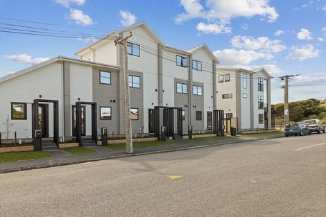 Photo of property in 3/2 Hood Street, New Brighton, Christchurch, 8061