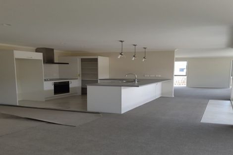 Photo of property in 17 Union Drive, Papamoa, 3118