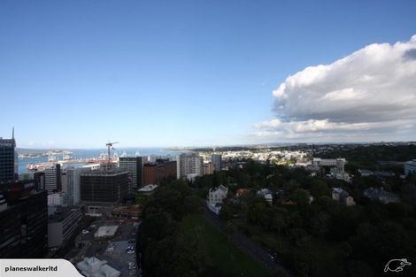 Photo of property in The Metropolis Apartments, 2912/1 Courthouse Lane, Auckland Central, Auckland, 1010