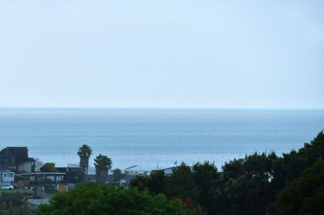 Photo of property in 17a Scott Road, Stanmore Bay, Whangaparaoa, 0932