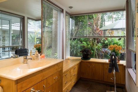 Photo of property in 2/88 Glamorgan Drive, Torbay, Auckland, 0630