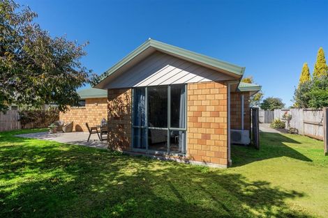 Photo of property in 11 Mckenzie Place, Rototuna North, Hamilton, 3210