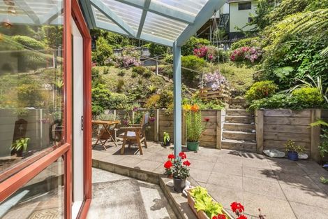 Photo of property in 297 Main Road, Tawa, Wellington, 5028