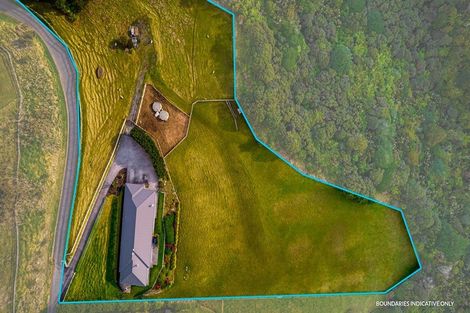 Photo of property in 92 Taiapa Valley Road, Muriwai, Waimauku, 0881