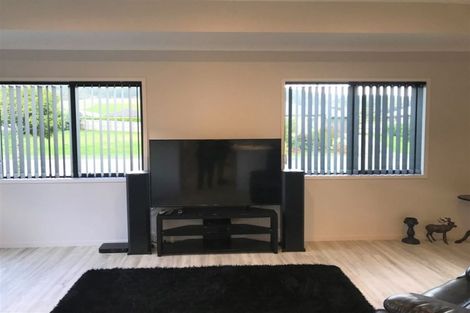 Photo of property in 24 Mary-ellen Place, Coromandel, 3506