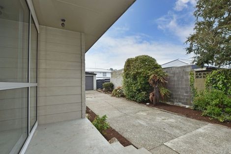 Photo of property in 162 Cunningham Crescent, Grasmere, Invercargill, 9810