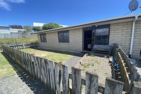 Photo of property in 4 Kowhai Street, Levin, 5510