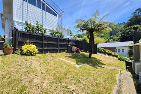Photo of property in 31 Woodmancote Road, Khandallah, Wellington, 6035