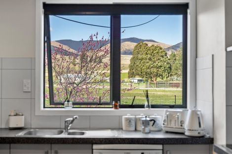 Photo of property in 541 Ardgour Road, Tarras, Cromwell, 9383