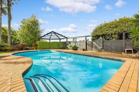 Photo of property in 679 Runciman Road, Runciman, Drury, 2578