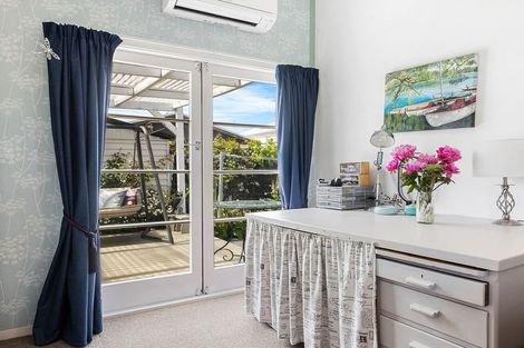 Photo of property in 2/18 Packe Street, Edgeware, Christchurch, 8013